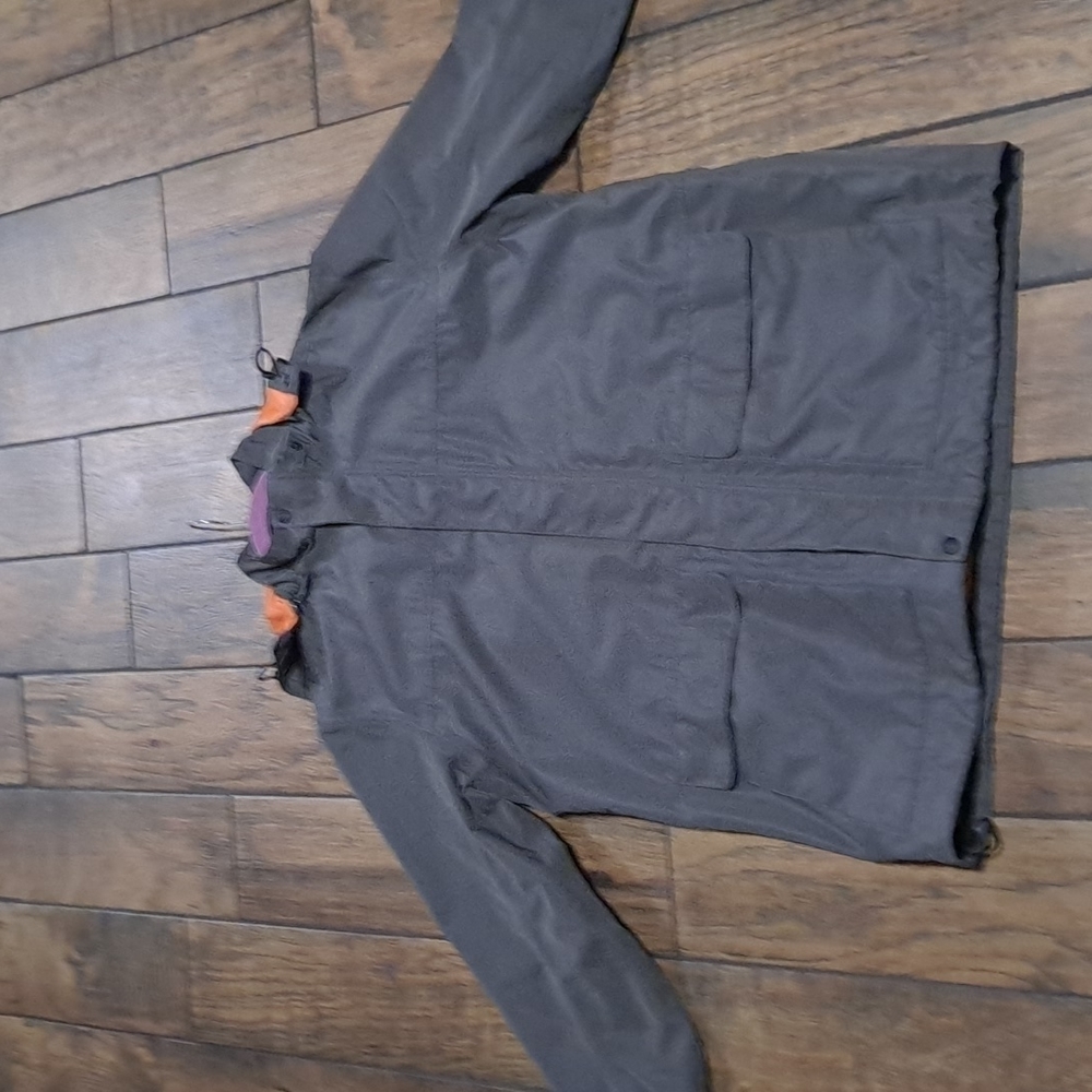 Eddie Bauer gray colored adult men's large spring / fall / raincoat